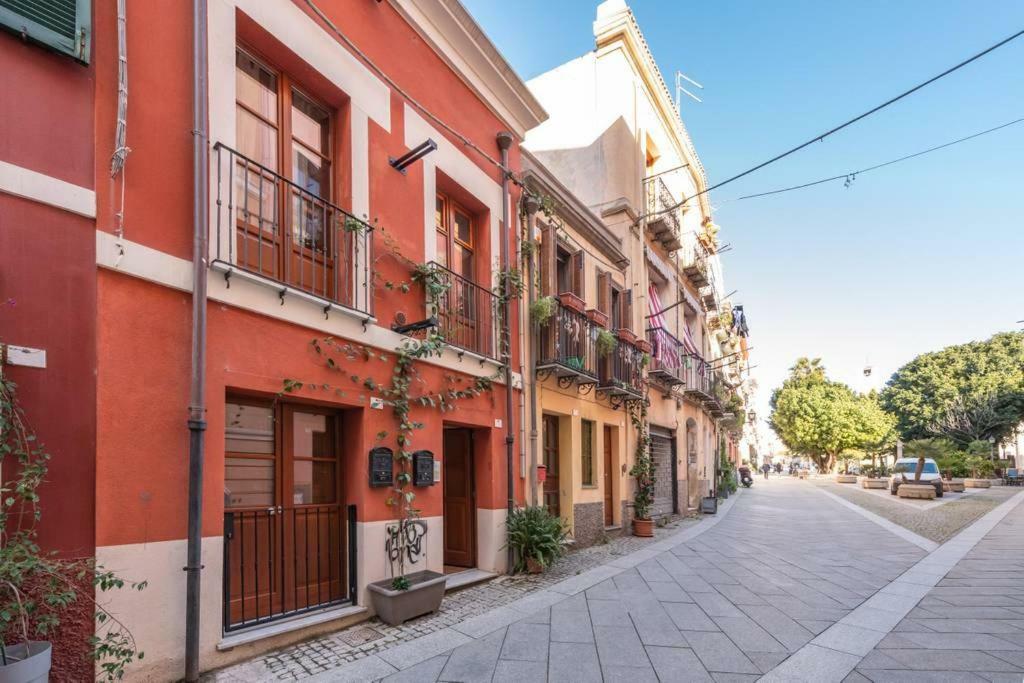 Mirti Boutique Apartment Heart Cagliari Zewnętrze zdjęcie