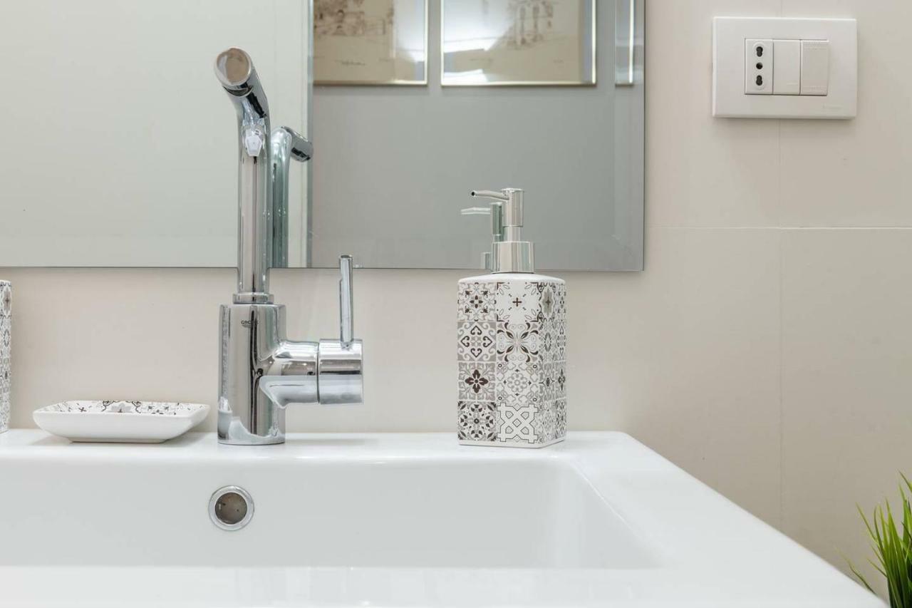 Mirti Boutique Apartment Heart Cagliari Zewnętrze zdjęcie